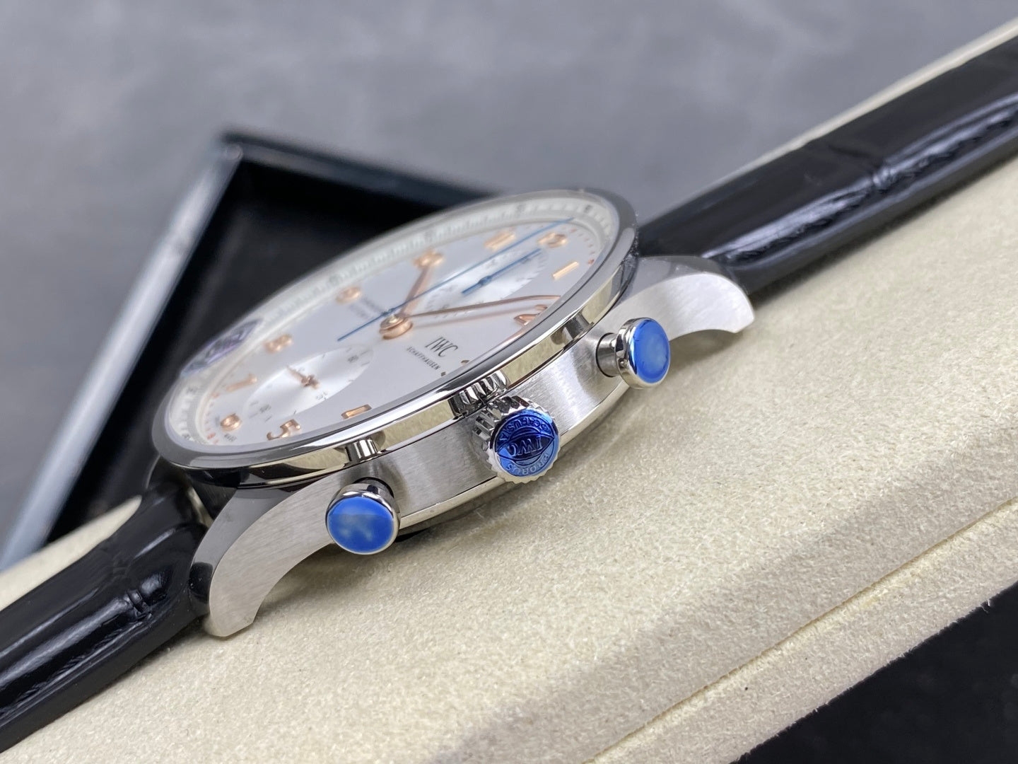 Portugieser Chrono IW371604 APSF 1:1 Best Edtion White/YG Dial on Black Leather Strap DD69355 Super Clone