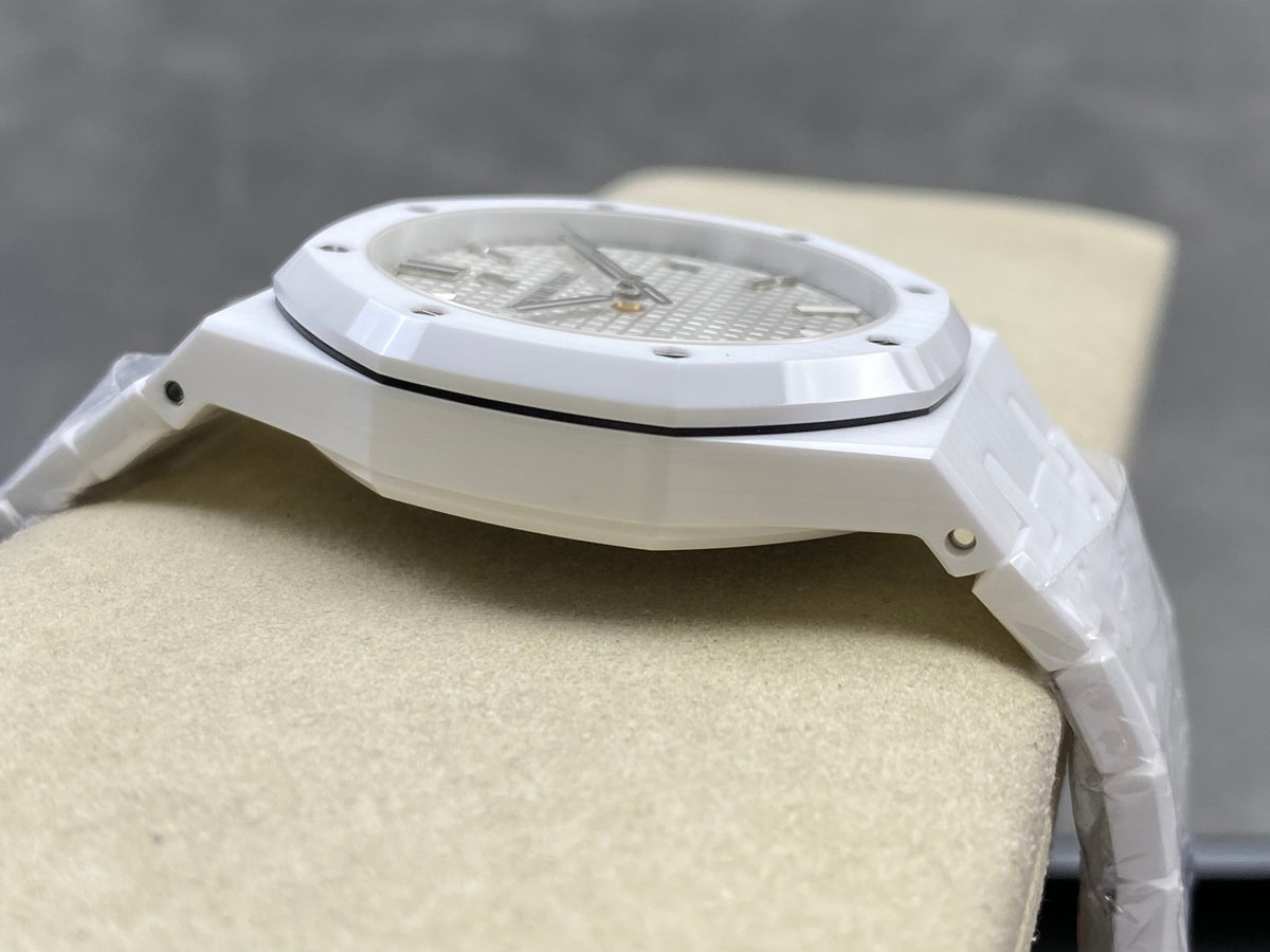 Royal Oak 41mm 15500 White Ceramic ZF White Dial on White Ceramic Bracelet SA4302 Super Clone (Free Sprung)