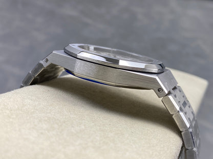 Royal Oak 39mm 15300 SS ZF 1:1 Best Edition White Textured Dial on SS Bracelet SA3120 Super Clone