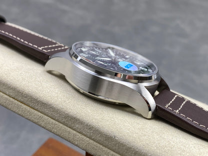 Pilot Chrono IW388103 OCTA 1:1 Best Edition Green Dial on Brown Leather Strap 69385 Super Clone