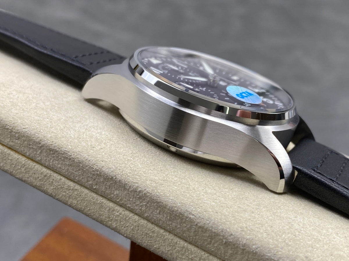 Pilot Chrono IW388111 OCTA 1:1 Best Edition Black Dial on Black Leather Strap 69385 Super Clone