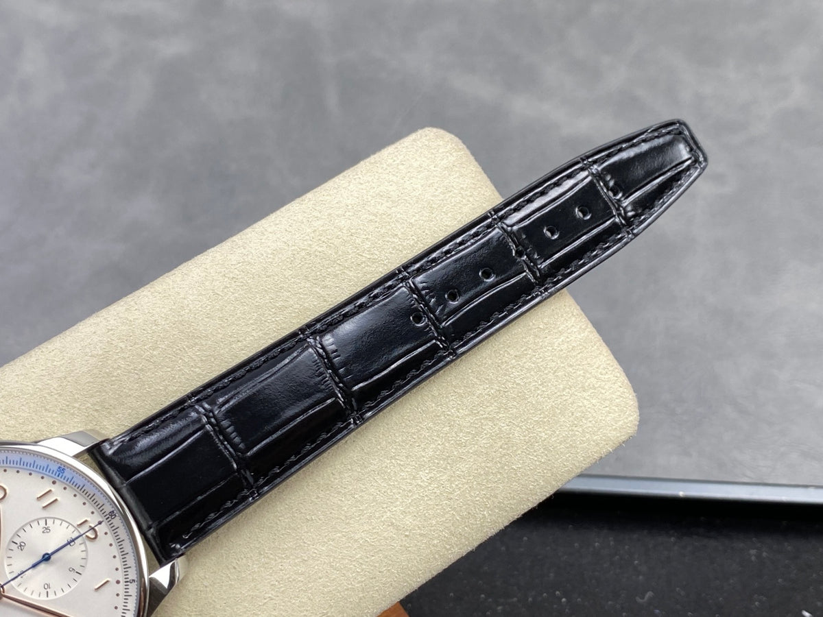 Portugieser Chrono IW371604 OCTA 1:1 Best Edition White/YG Dial on Black Leather Strap DD69355 Super Clone