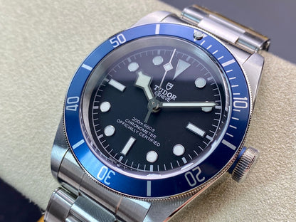 Heritage Black Bay Blue Bezel ZF 1:1 Best Edition on SS Bracelet A2824 V5