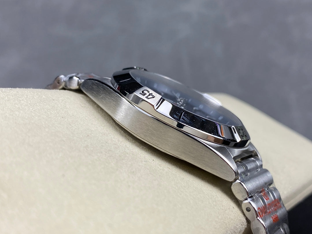 Chronomat GMT 40 SS BLS 1:1 Best Edition Deep Blue Dial on SS Bracelet A2836