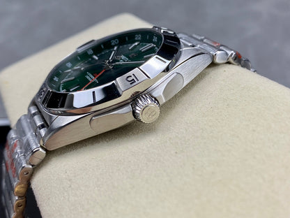 Chronomat GMT 40 SS BLS 1:1 Best Edition Deep Green Dial on SS Bracelet A2836