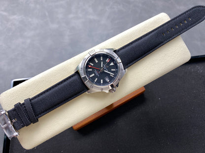 Avenger Chronometer 42mm GMT Red Second Hand SS BLSF 1:1 Best Version Black Dial On Black Nylon Strap A2836